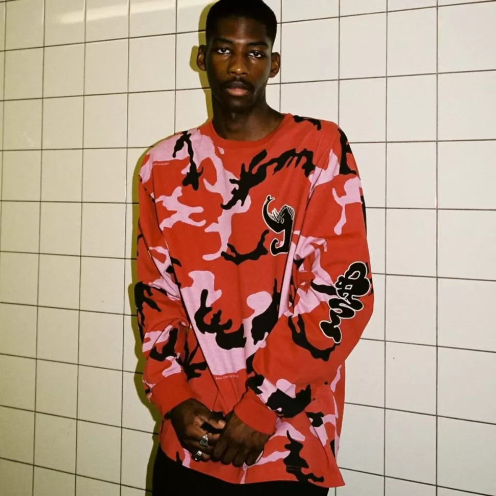 Tees*Grimey Camiseta Manga Larga All Over Print Tusker Temple - Red - Fw23